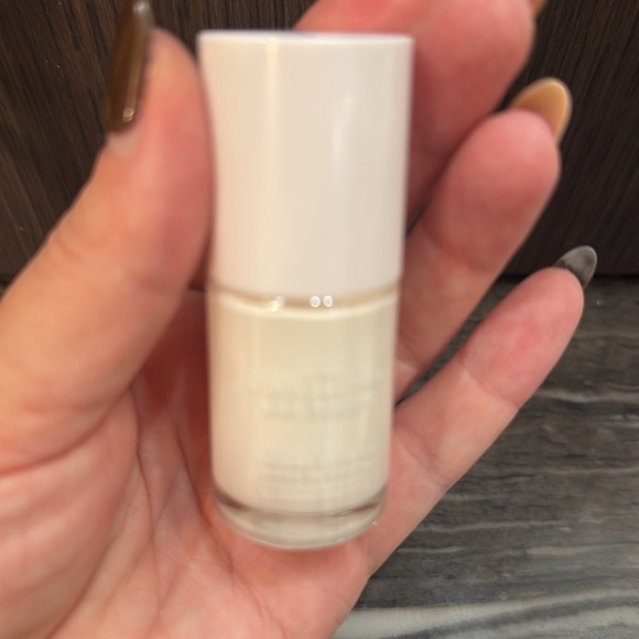 Olive & June Nail Polish- The Topcoat and 
STELLAR LONG LASTING POLISH - Picture 7 of 15